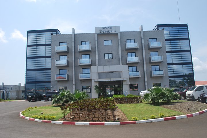 3 de Agosto Hotel